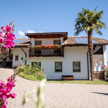 Unterbrunnerhof Apartment Лана Екстериор снимка